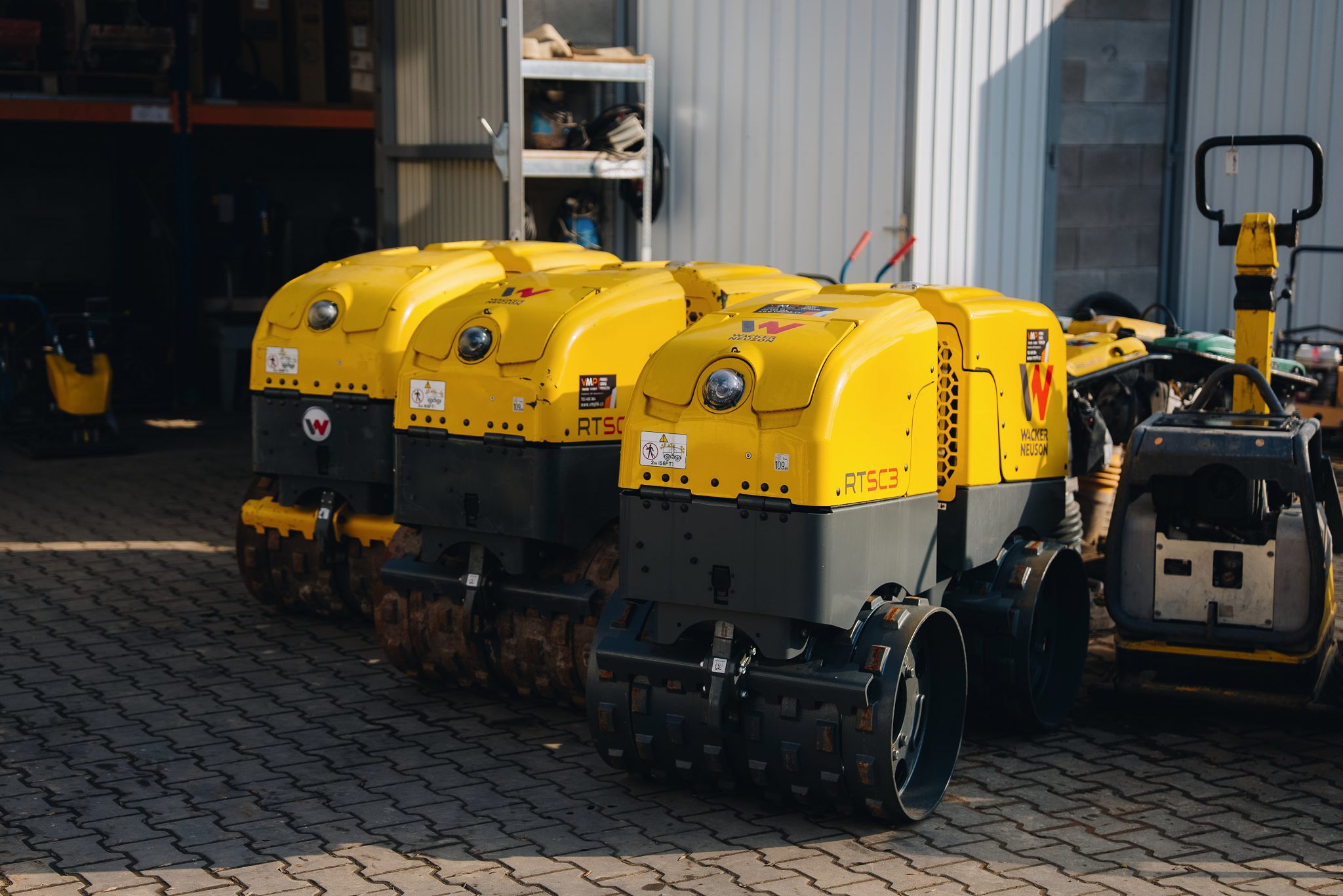 Prodej, půjčovna a servis stavební techniky Wacker Neuson | VMP Hradec Králové